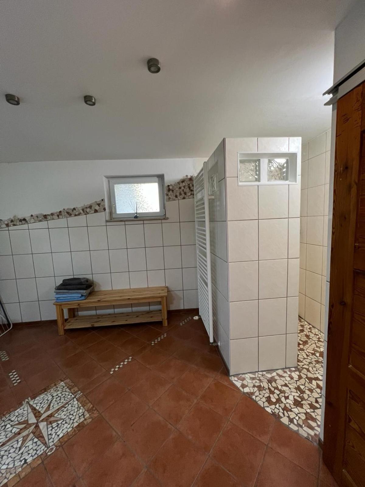 Haus Am Berzdorfer See - 3 Schlafzimmer - Ganzes Haus Zur Alleinnutzung - Terrasse - Hochwertige Ausstattung غورليتز المظهر الخارجي الصورة