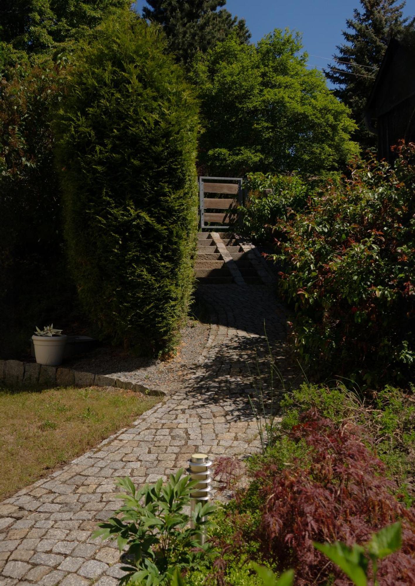 Haus Am Berzdorfer See - 3 Schlafzimmer - Ganzes Haus Zur Alleinnutzung - Terrasse - Hochwertige Ausstattung غورليتز المظهر الخارجي الصورة